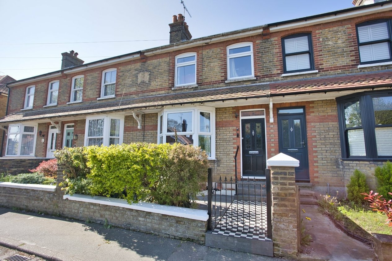 Properties Under Offer in Southwall Road Deal