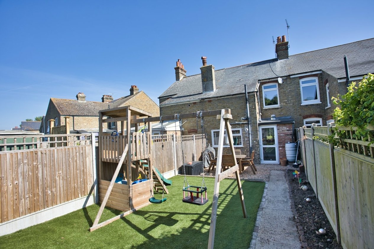 Properties Under Offer in Southwall Road Deal