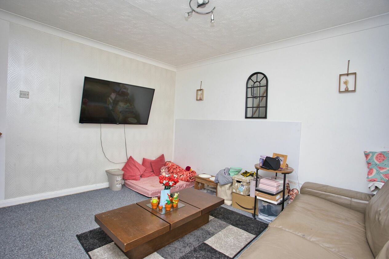 Properties For Sale in Southwall Road  Deal