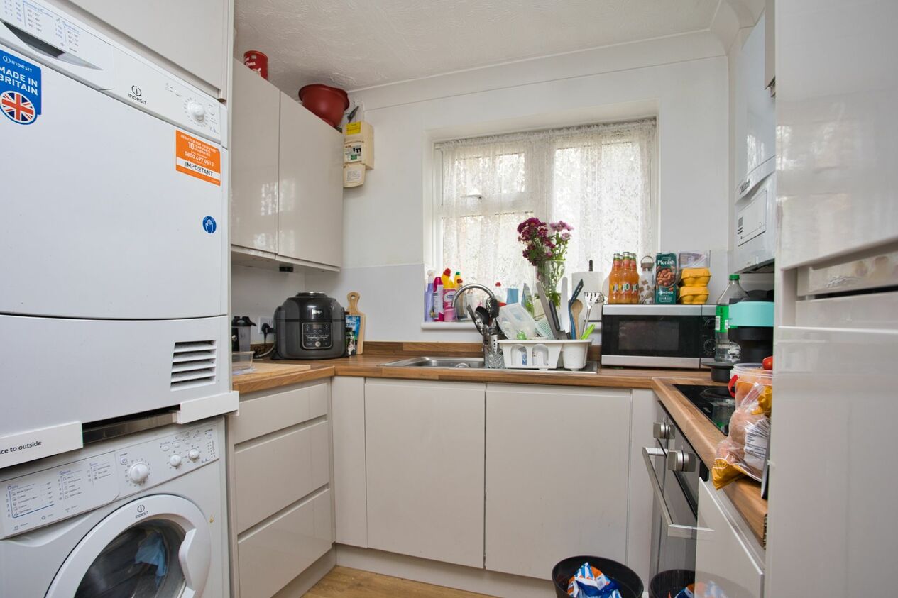 Properties For Sale in Southwall Road  Deal