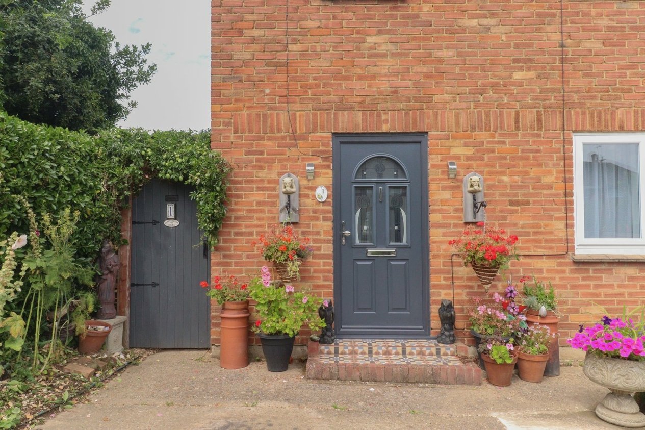 Properties For Sale in Southwold Place Westgate-On-Sea