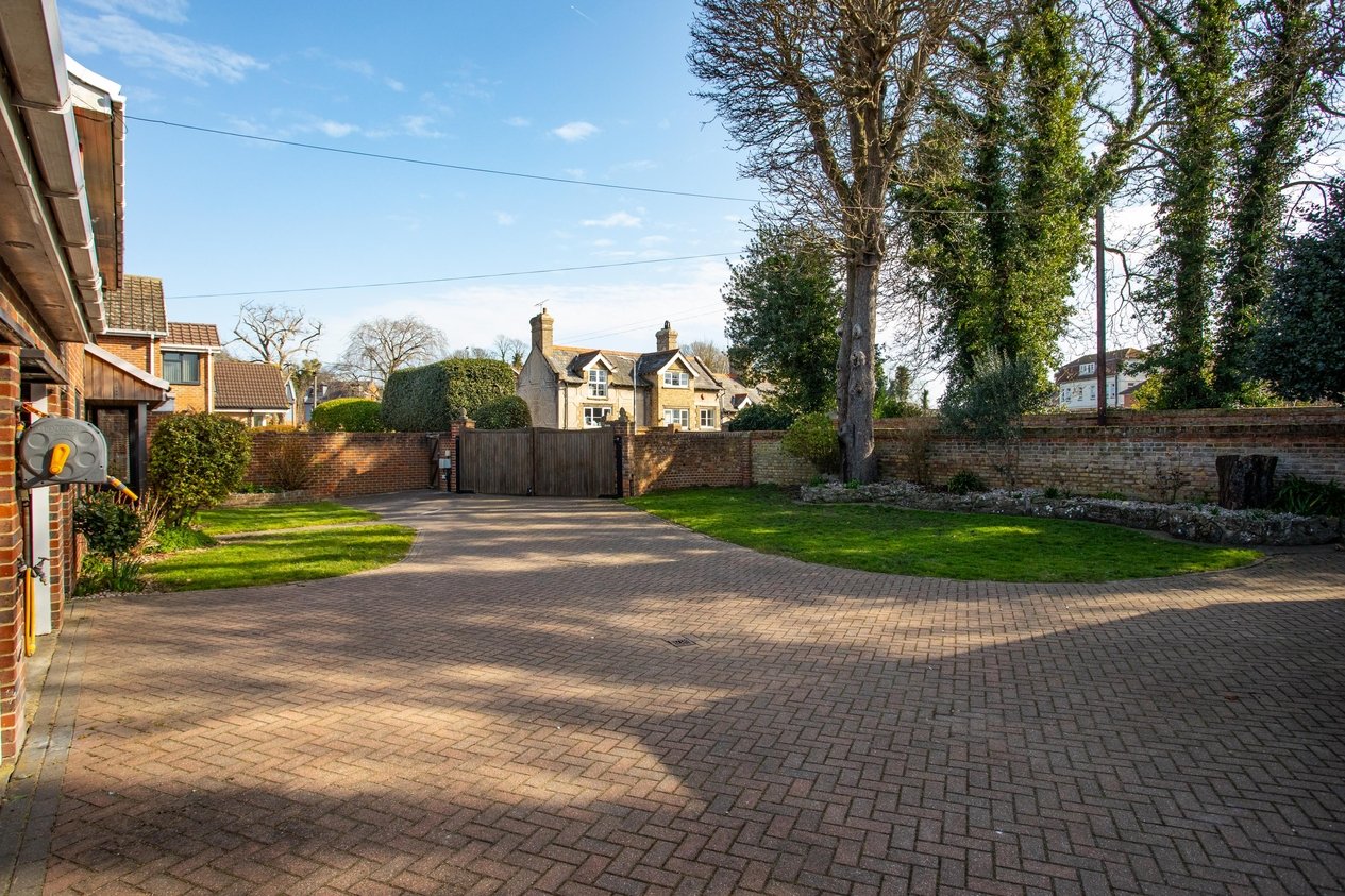 Properties Under Offer in Sowell Street Broadstairs