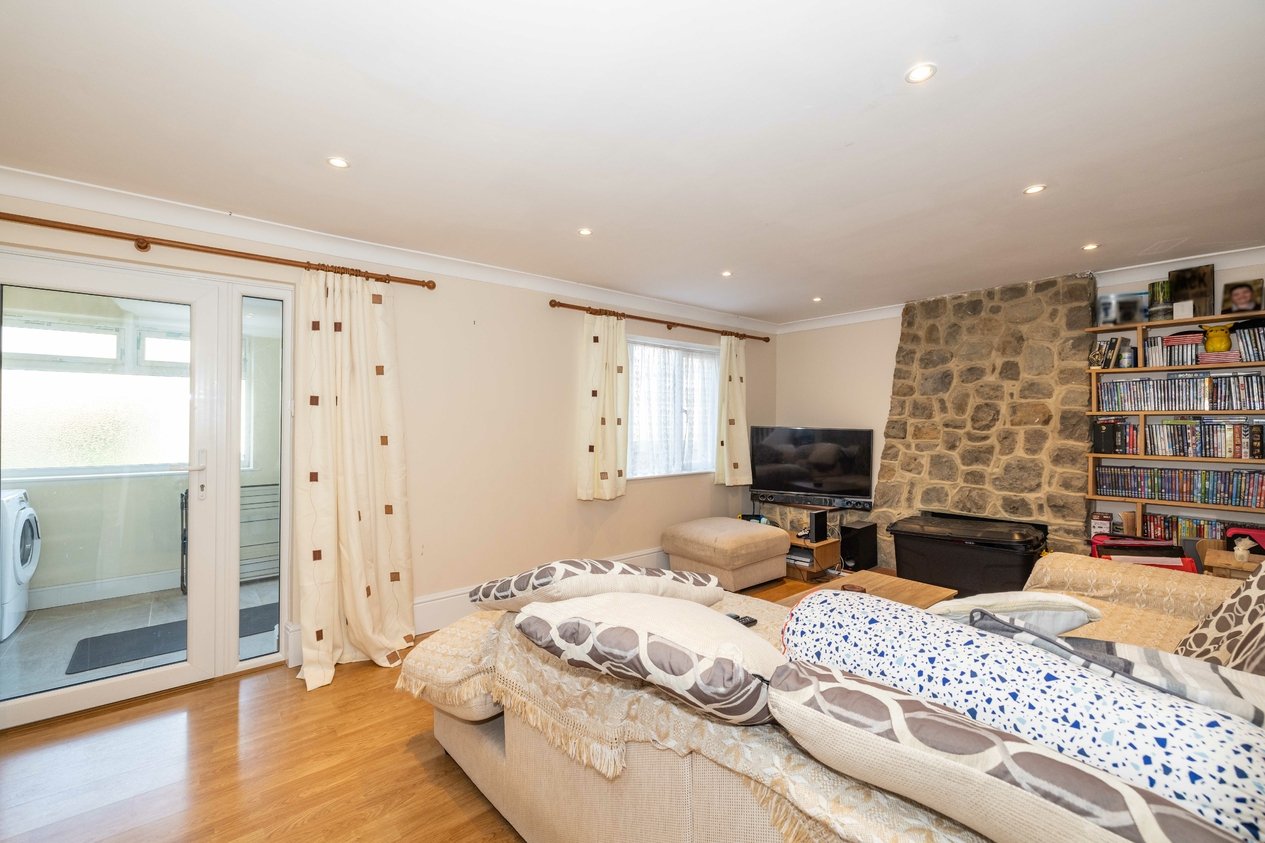Properties For Sale in Speldhurst Close Ashford
