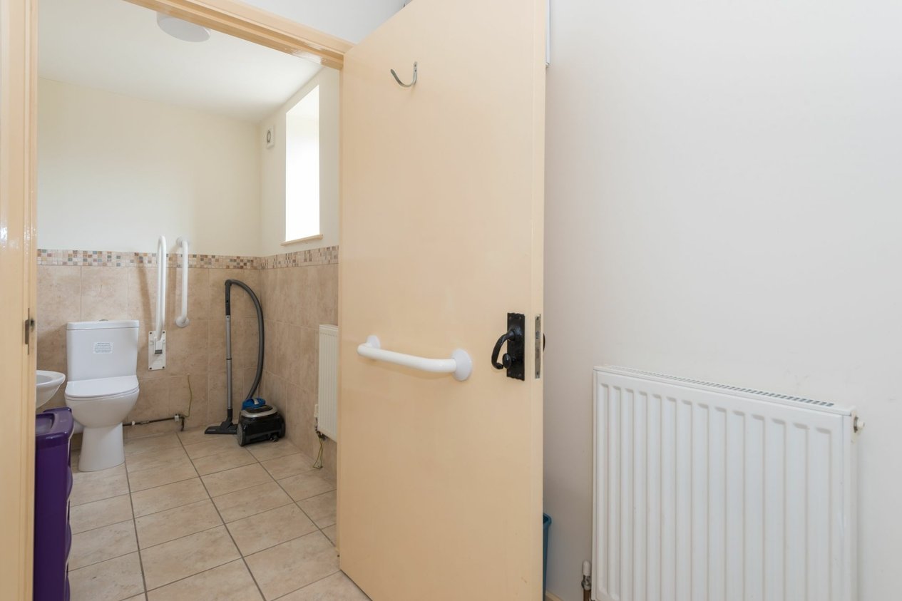 Properties To Let in Spratling Street  Manston
