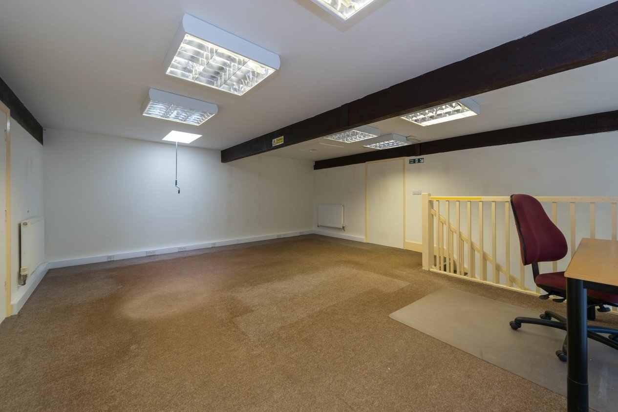 Properties To Let in Spratling Street  Manston