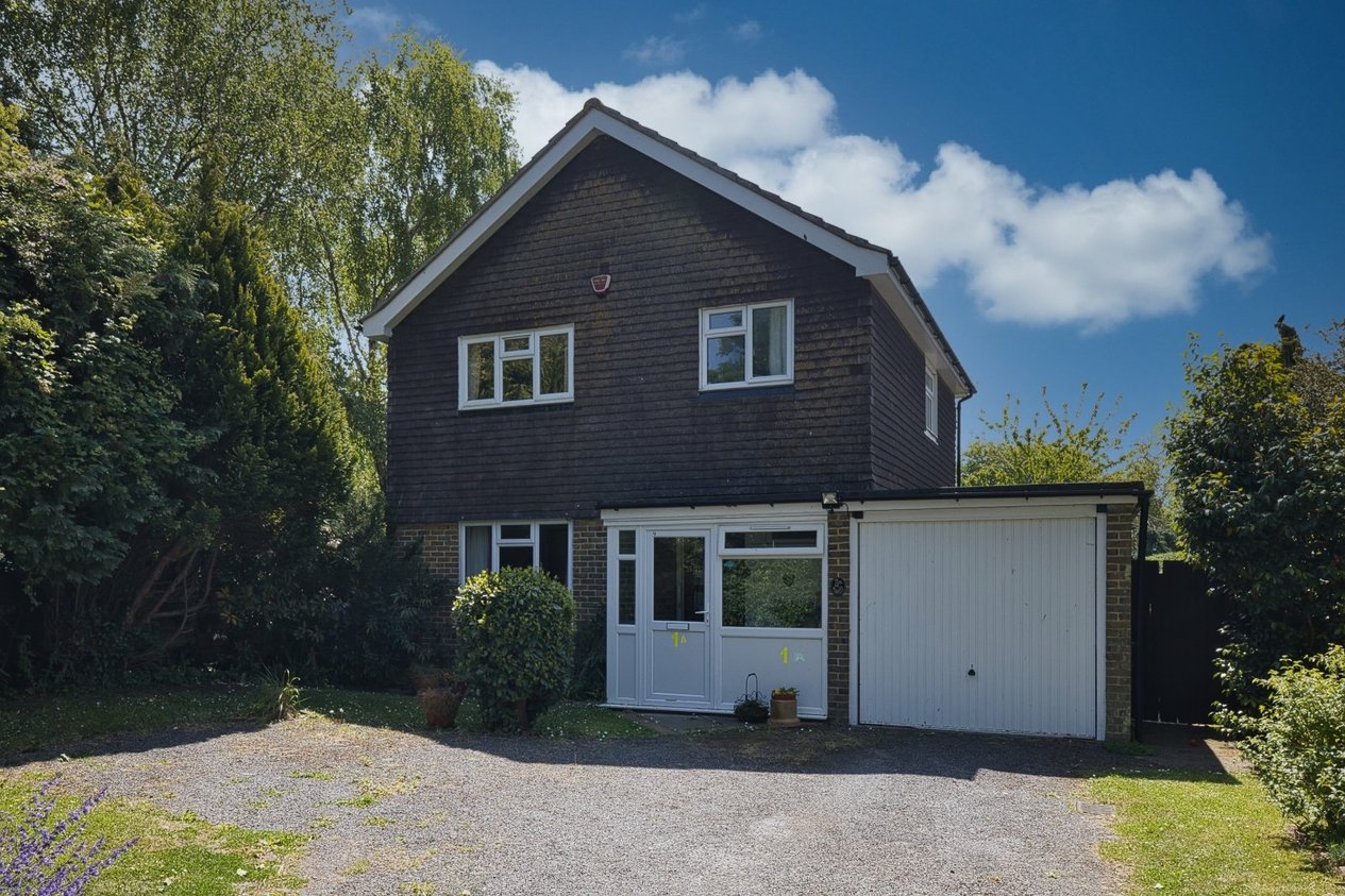 Properties For Sale in Spratling Street Manston