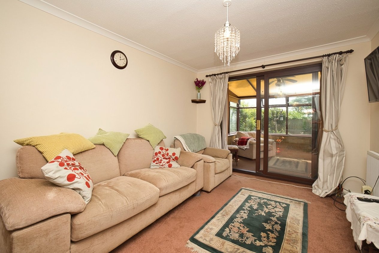 Properties For Sale in Spratling Street Manston