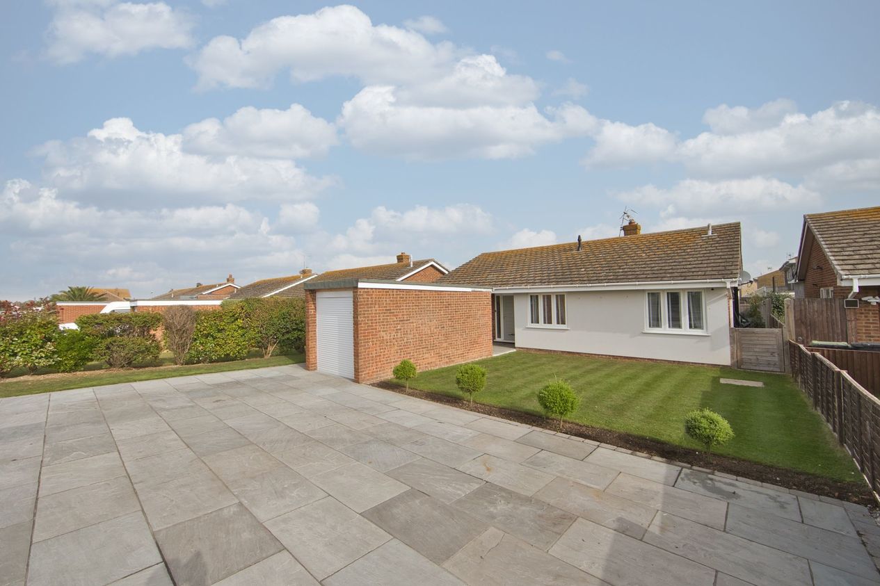 Properties Sold Subject To Contract in Springfield Road  Cliftonville