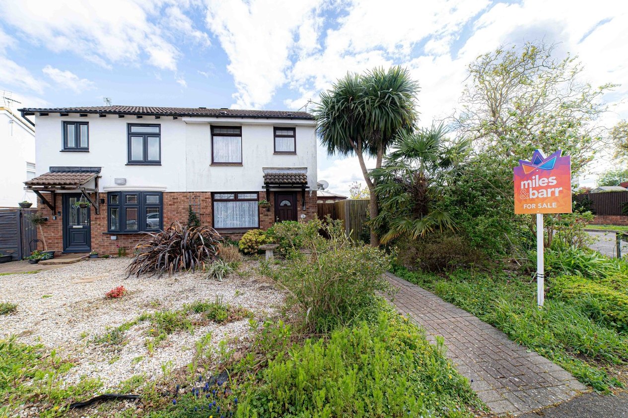 Properties Sold Subject To Contract in Springwood Drive  Ashford