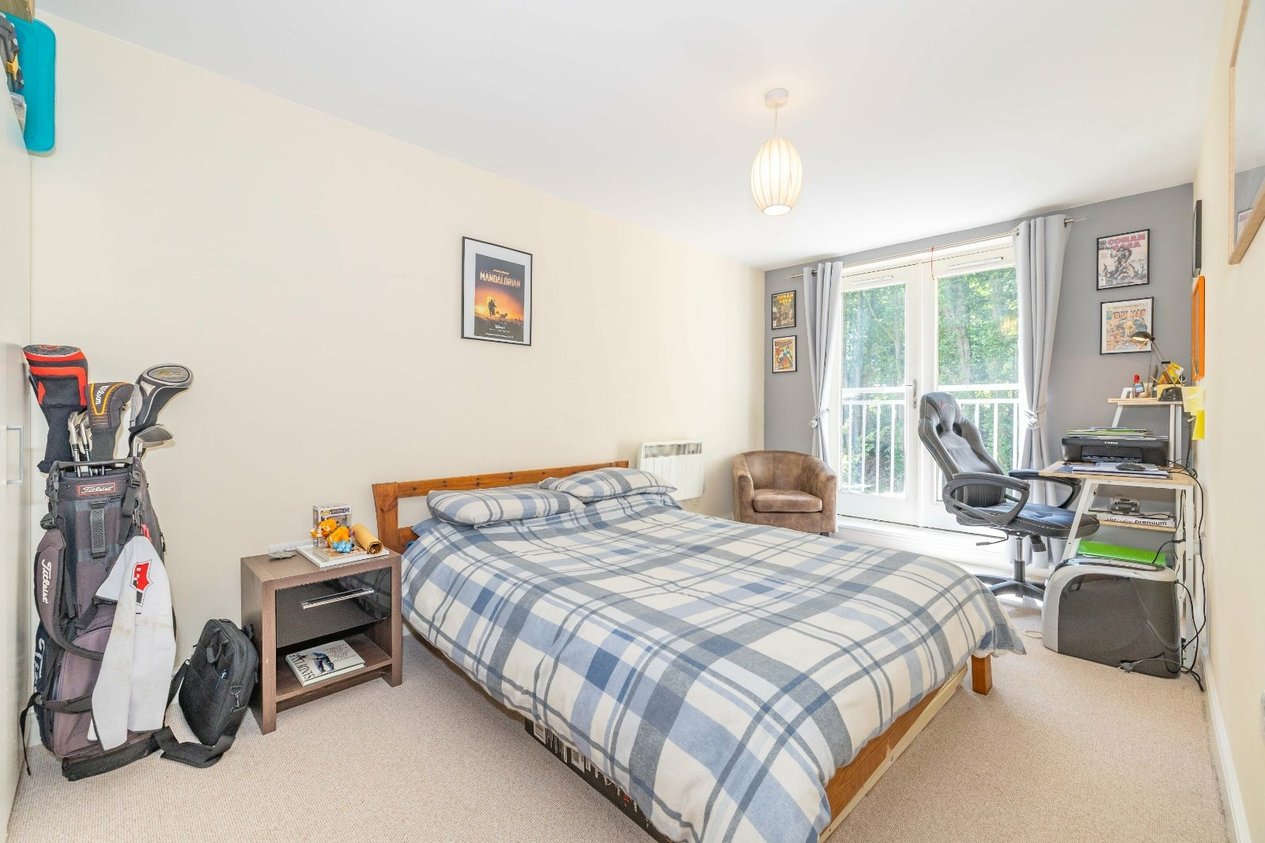 Properties For Sale in St. Andrews Close Canterbury