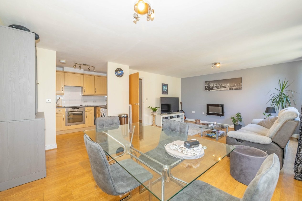 Properties For Sale in St. Andrews Close Canterbury