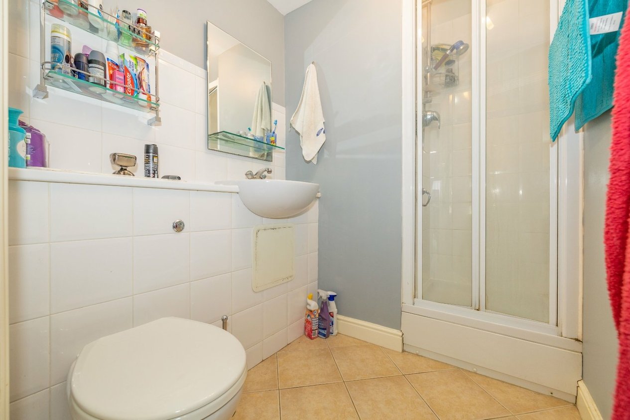 Properties For Sale in St. Andrews Close Canterbury