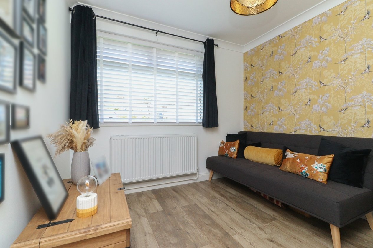 Properties For Sale in St. Andrews Close Margate