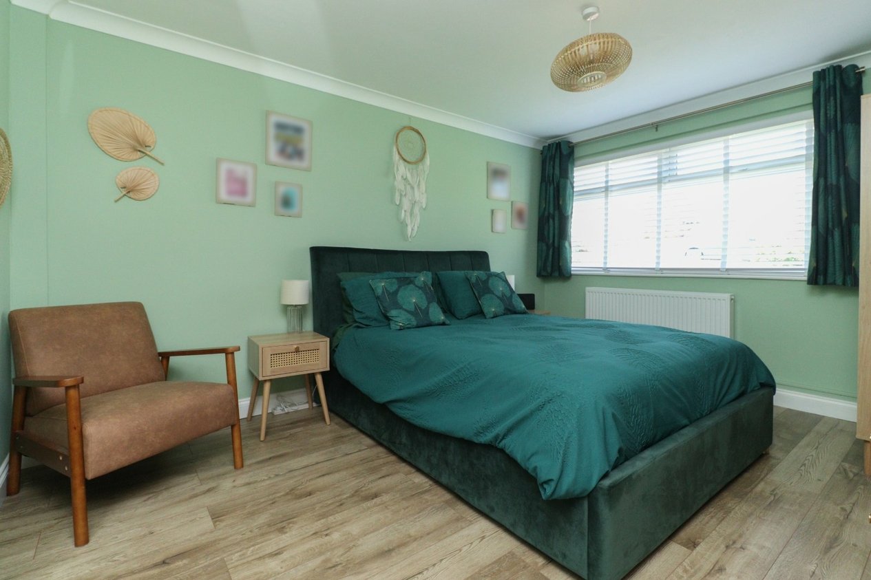 Properties For Sale in St. Andrews Close Margate