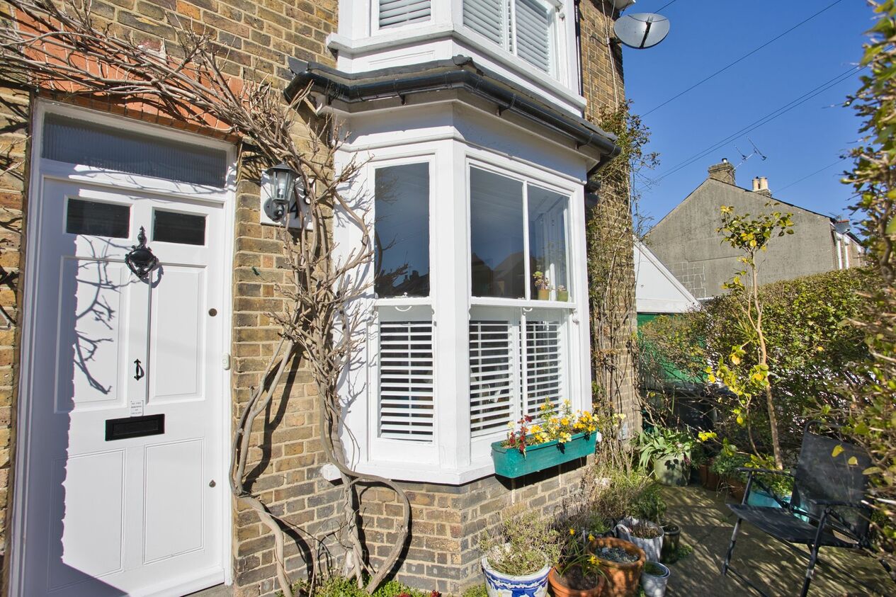Properties For Sale in St. Andrews Road  Deal