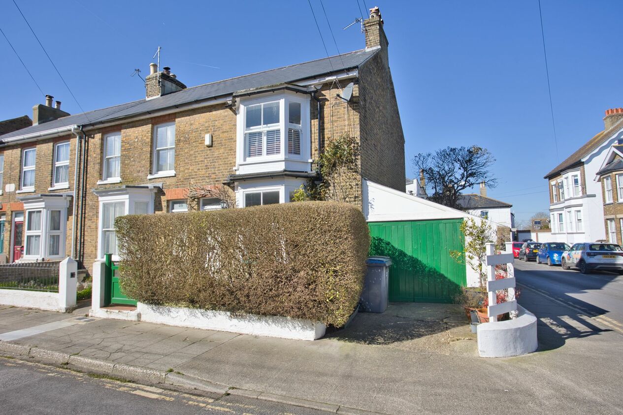 Properties For Sale in St. Andrews Road  Deal