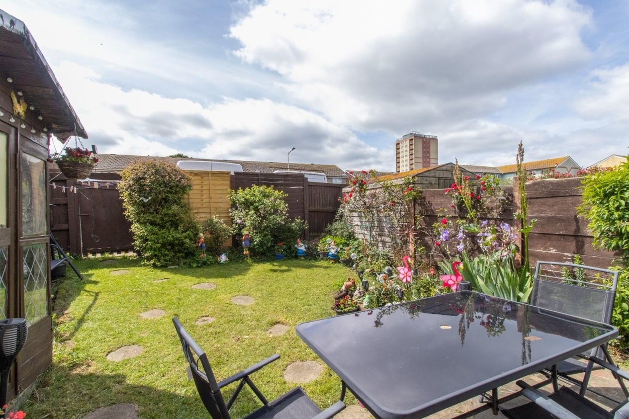 Properties Sold Subject To Contract in St. Anthonys Way  Margate