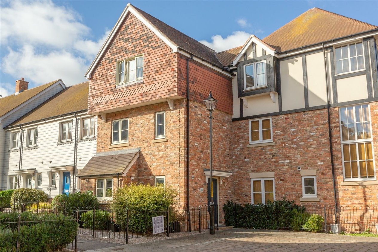 Properties For Sale in St. Augustines Park Westgate-On-Sea
