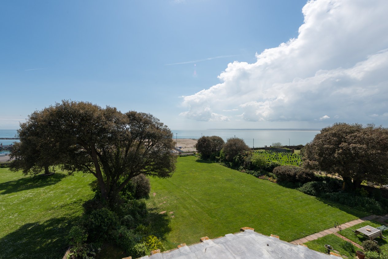 Properties Under Offer in St. Augustines Road Ramsgate
