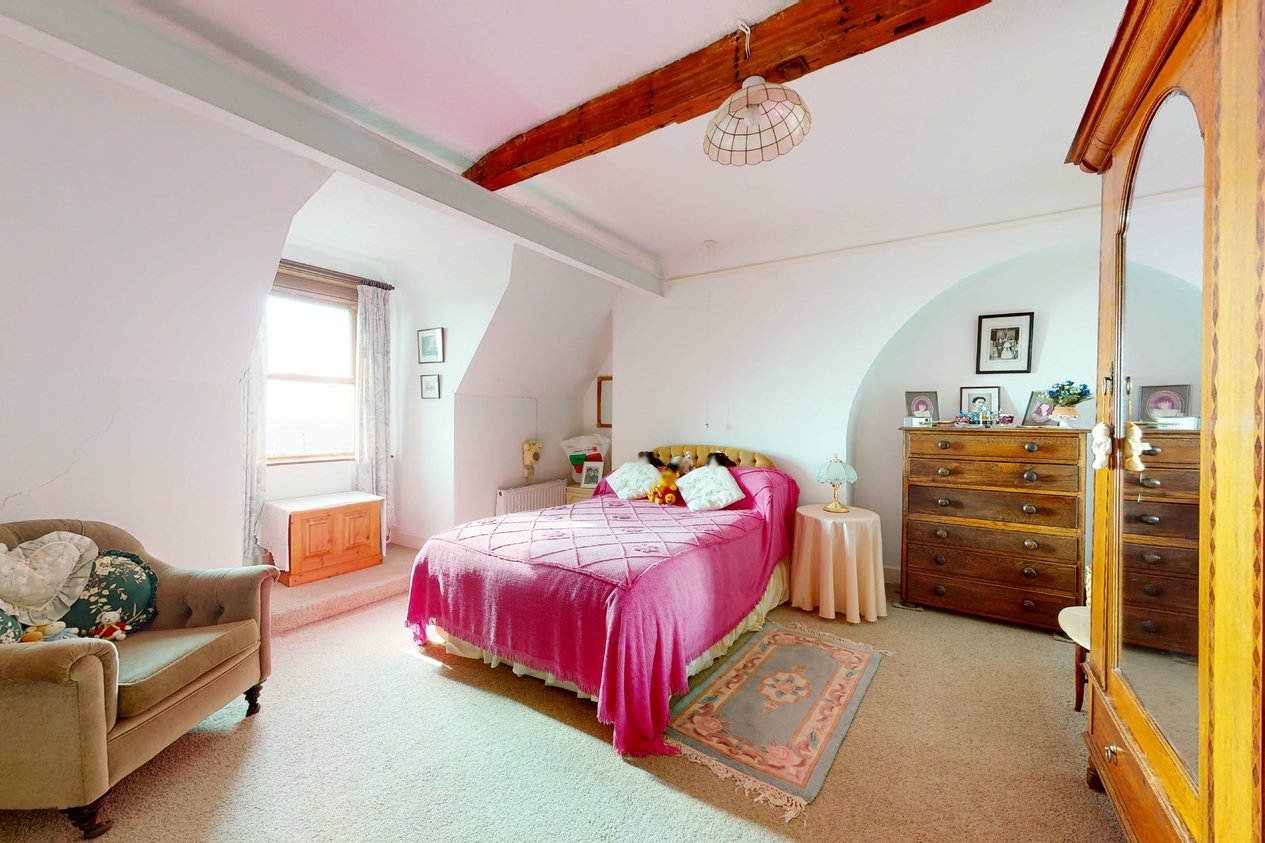 Properties Under Offer in St. Augustines Road Ramsgate