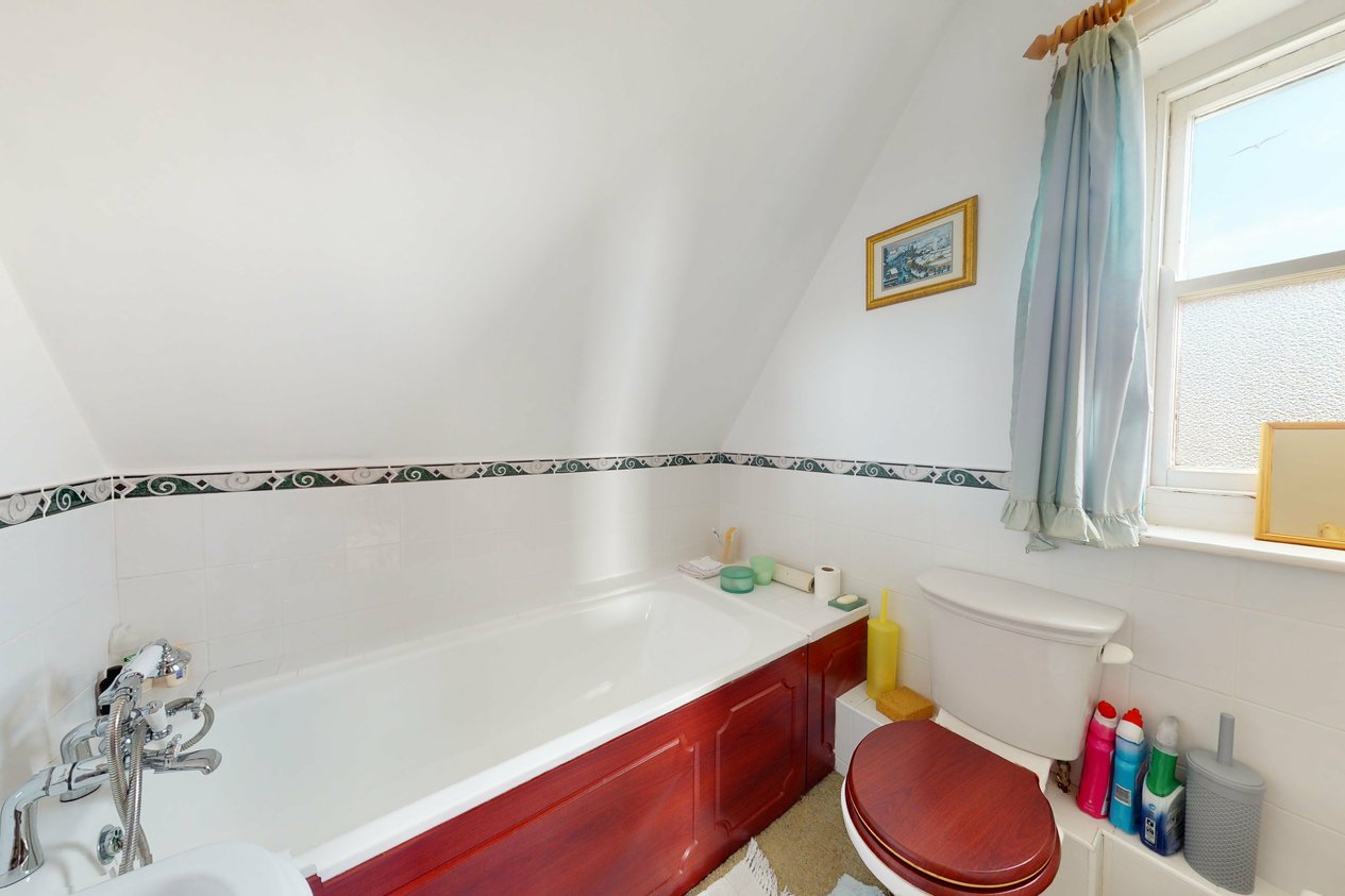 Properties Under Offer in St. Augustines Road Ramsgate