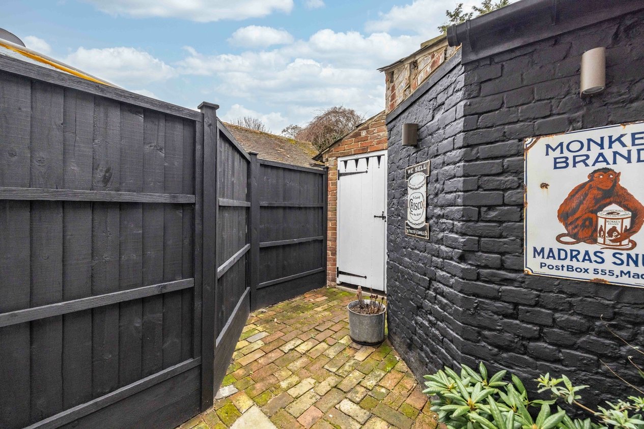 Properties For Sale in St. Dunstans Street Canterbury