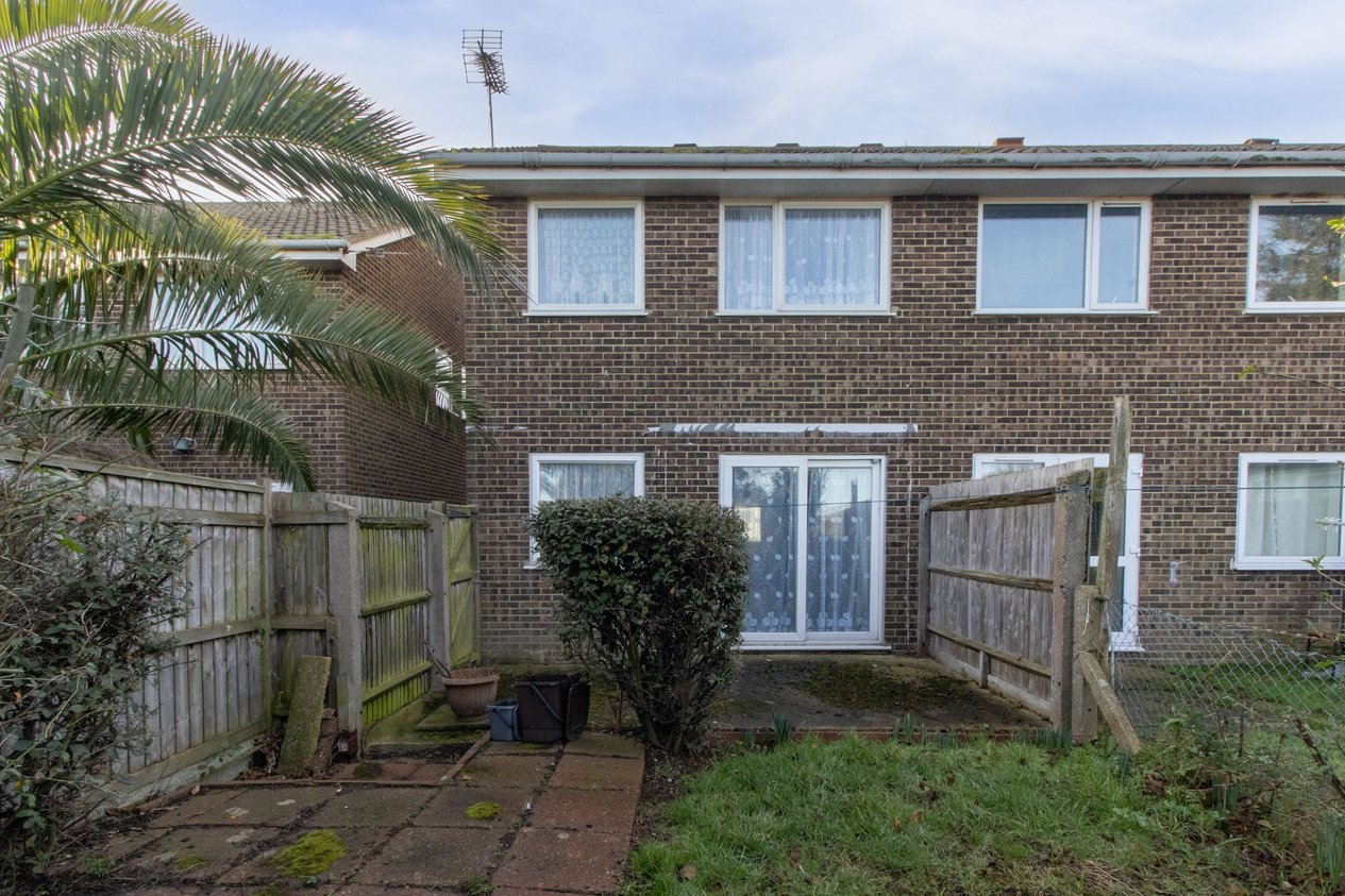 Properties Under Offer in St. Francis Close Margate