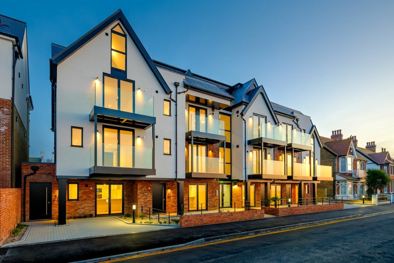 Properties Under Offer in St. Georges Terrace Herne Bay