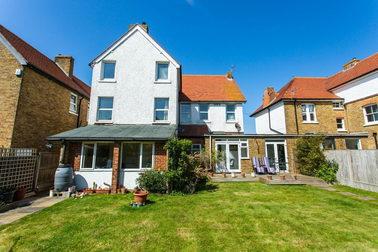 Properties For Sale in St Georges Terrace Herne Bay