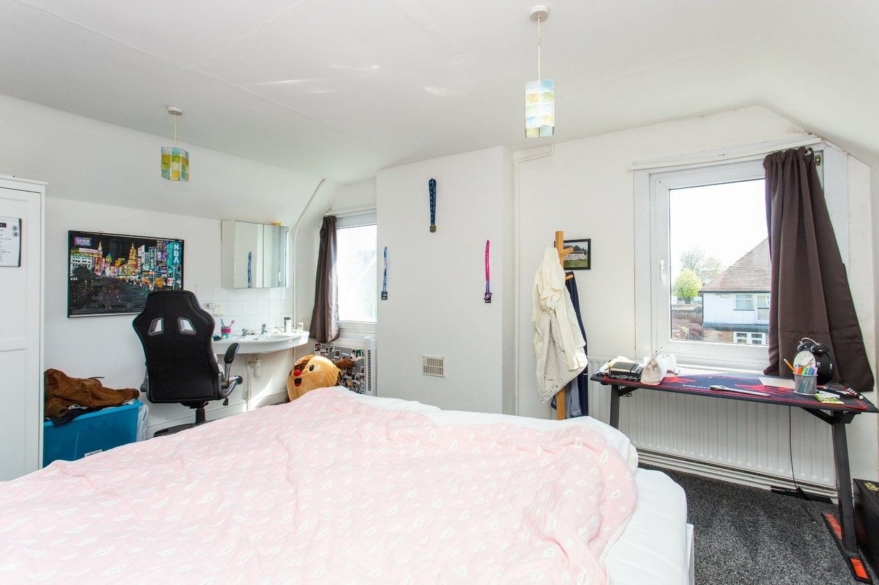 Properties For Sale in St Georges Terrace Herne Bay