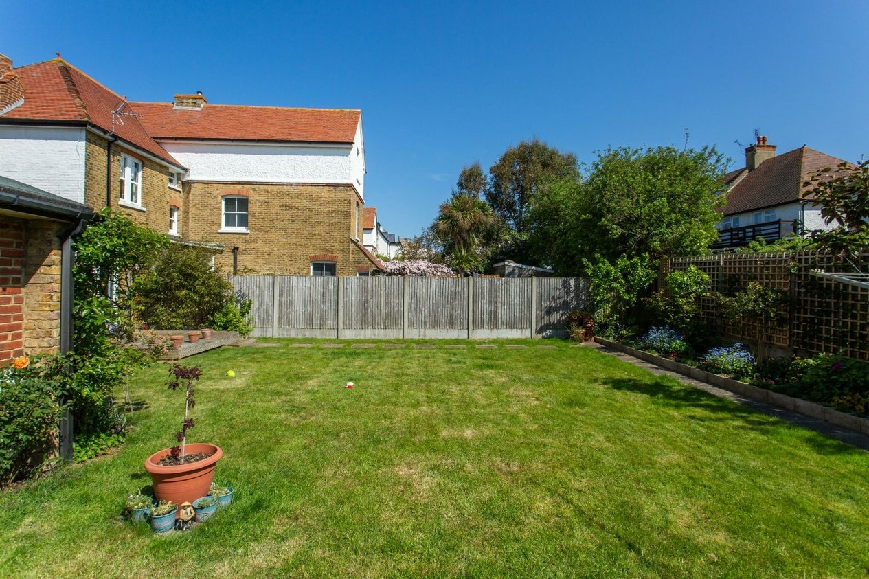 Properties For Sale in St Georges Terrace Herne Bay