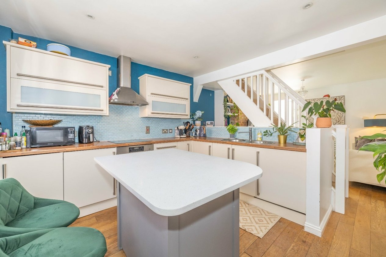Properties For Sale in St. Jacobs Place Canterbury