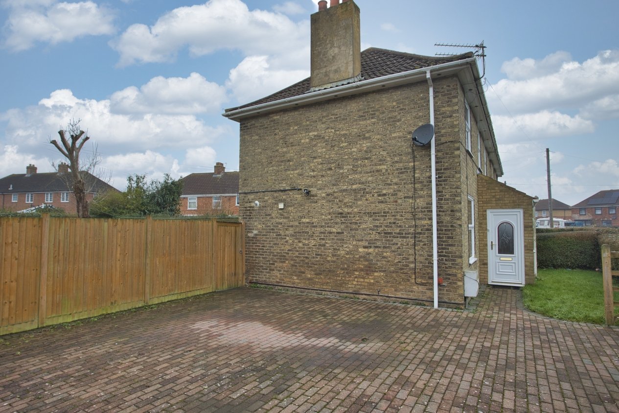 Properties Under Offer in St. Johns Road Elvington