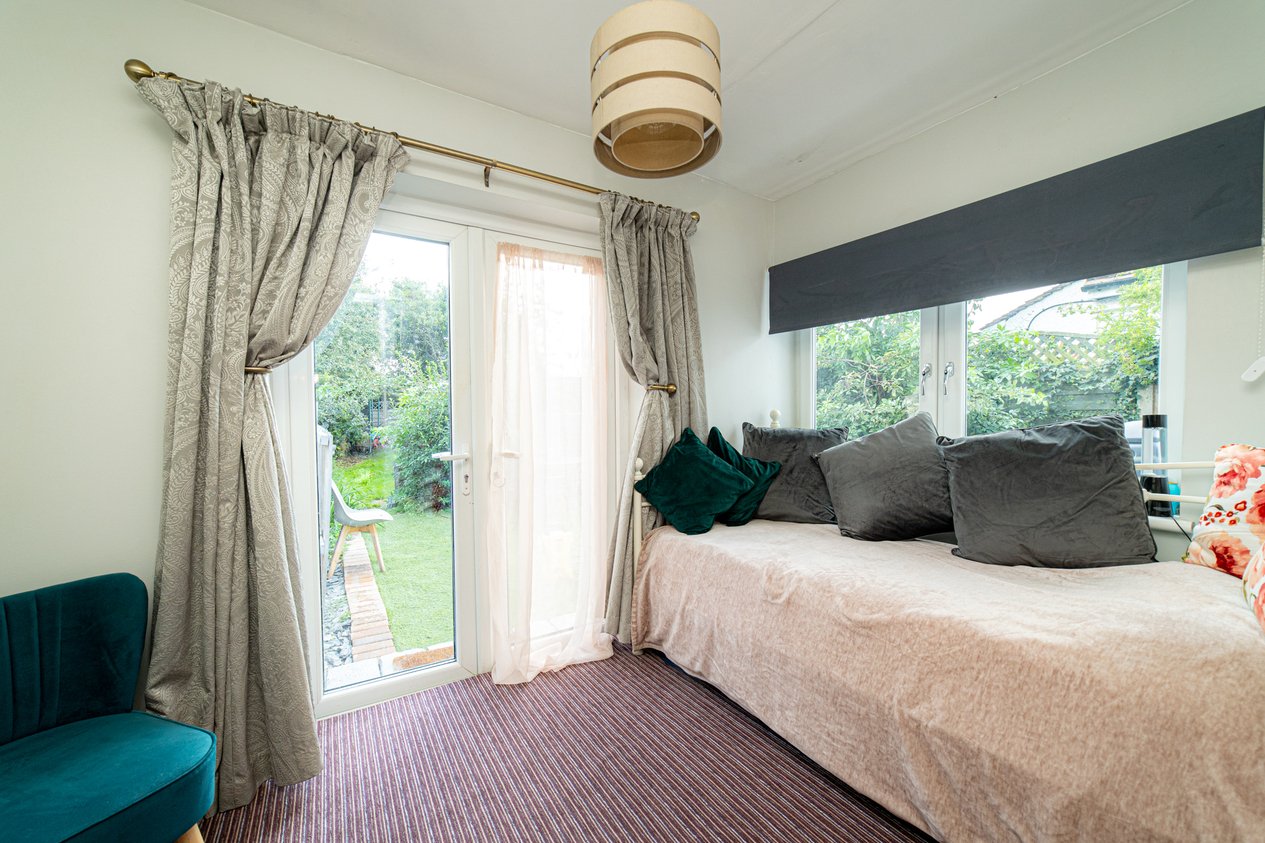 Properties Under Offer in St. Johns Road Whitstable