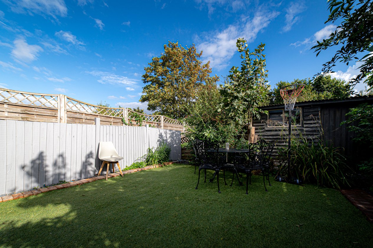 Properties Under Offer in St. Johns Road Whitstable