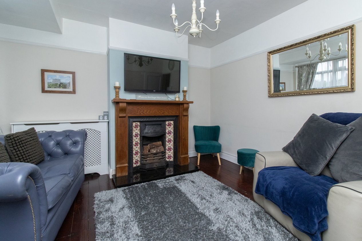 Properties Under Offer in St. Johns Road Whitstable