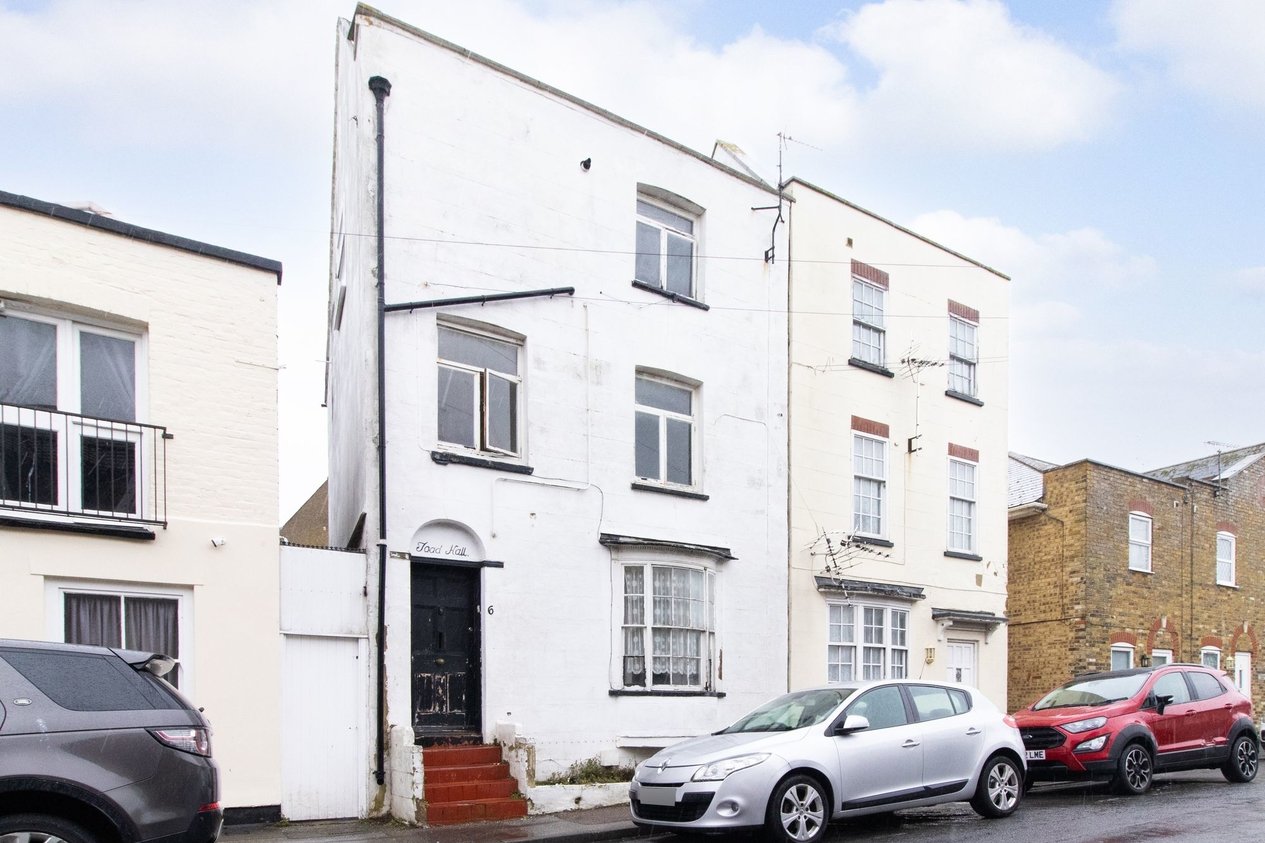 Properties Sold Subject To Contract in St. Johns Street  Margate