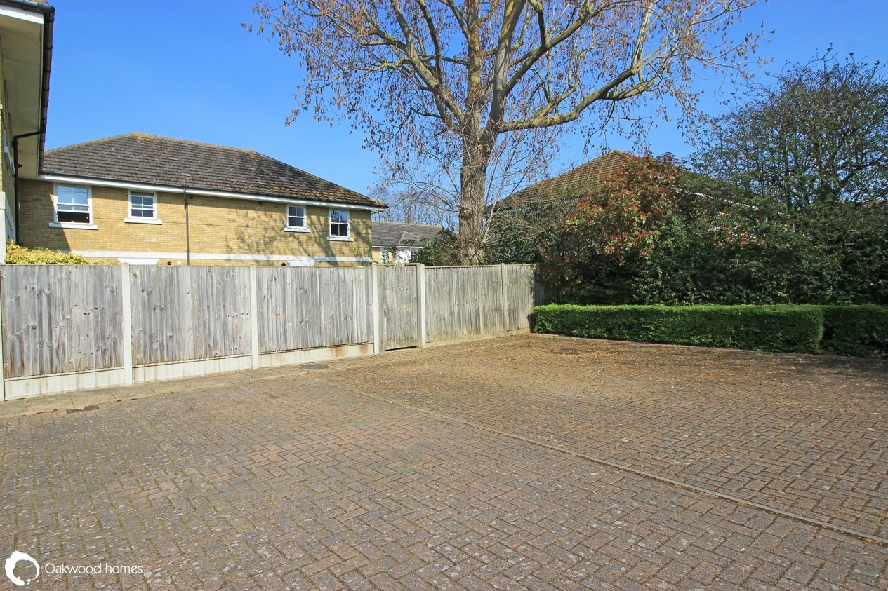 Properties For Sale in St Lawrence Chase 