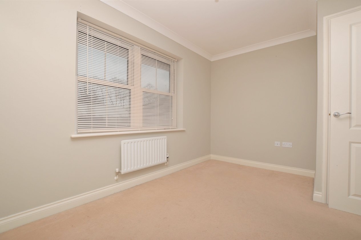 Properties Under Offer in St Lawrence Chase 