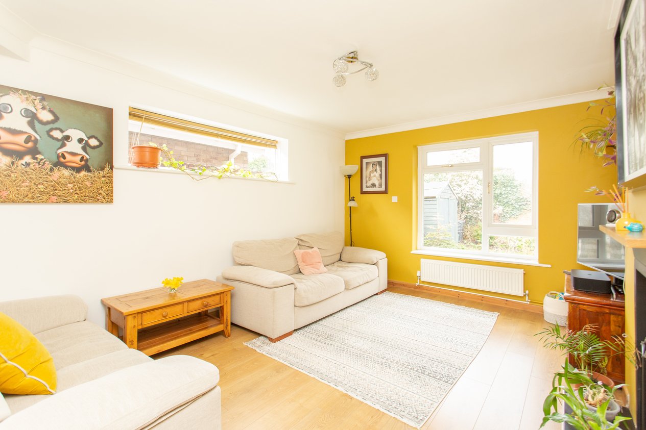 Properties For Sale in St. Lawrence Forstal Canterbury