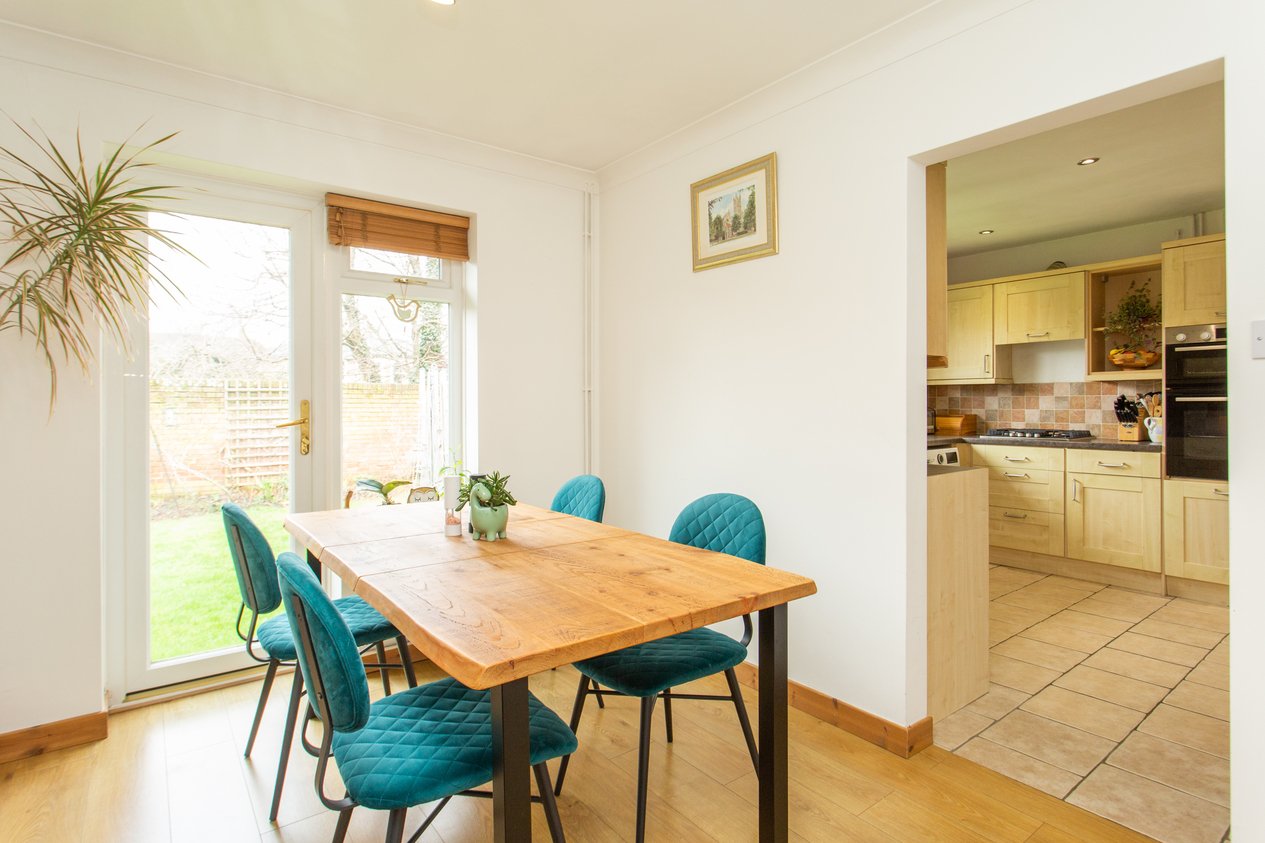 Properties For Sale in St. Lawrence Forstal Canterbury