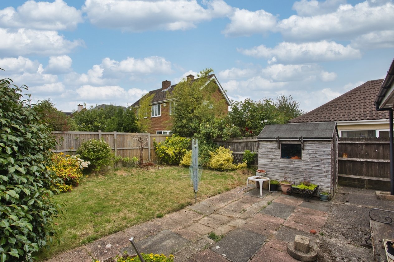 Properties Under Offer in St. Leonards Road Deal