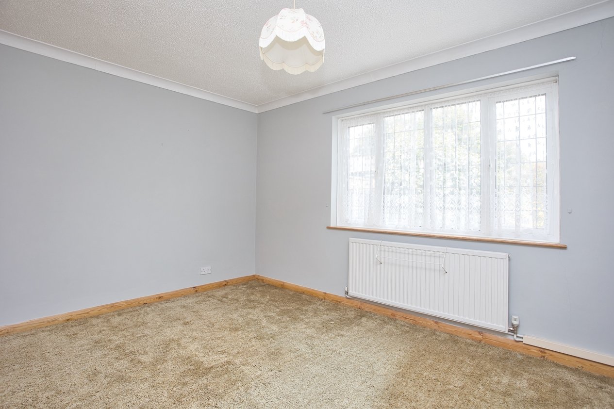 Properties Under Offer in St. Leonards Road Deal