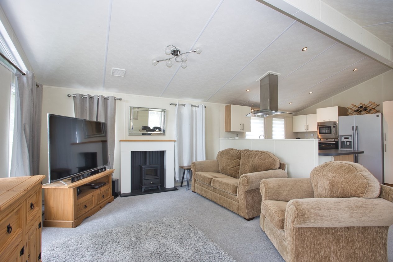 Properties Under Offer in St. Margarets Holiday Park Dover