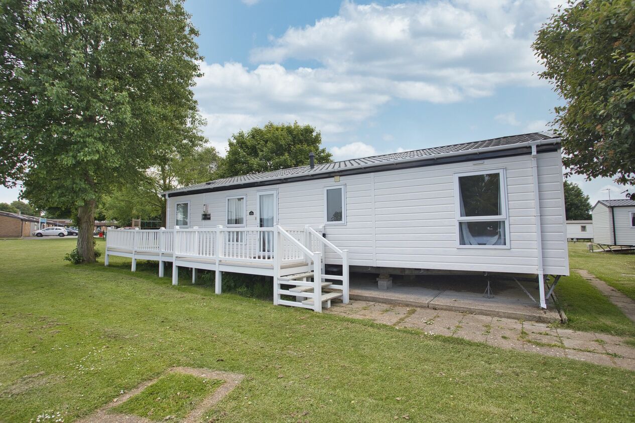 Properties For Sale in St. Margarets Holiday Park  Reach Road