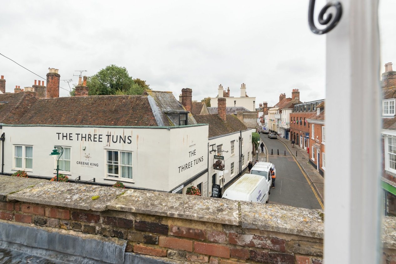 Properties Sold Subject To Contract in St Margarets Street  Canterbury