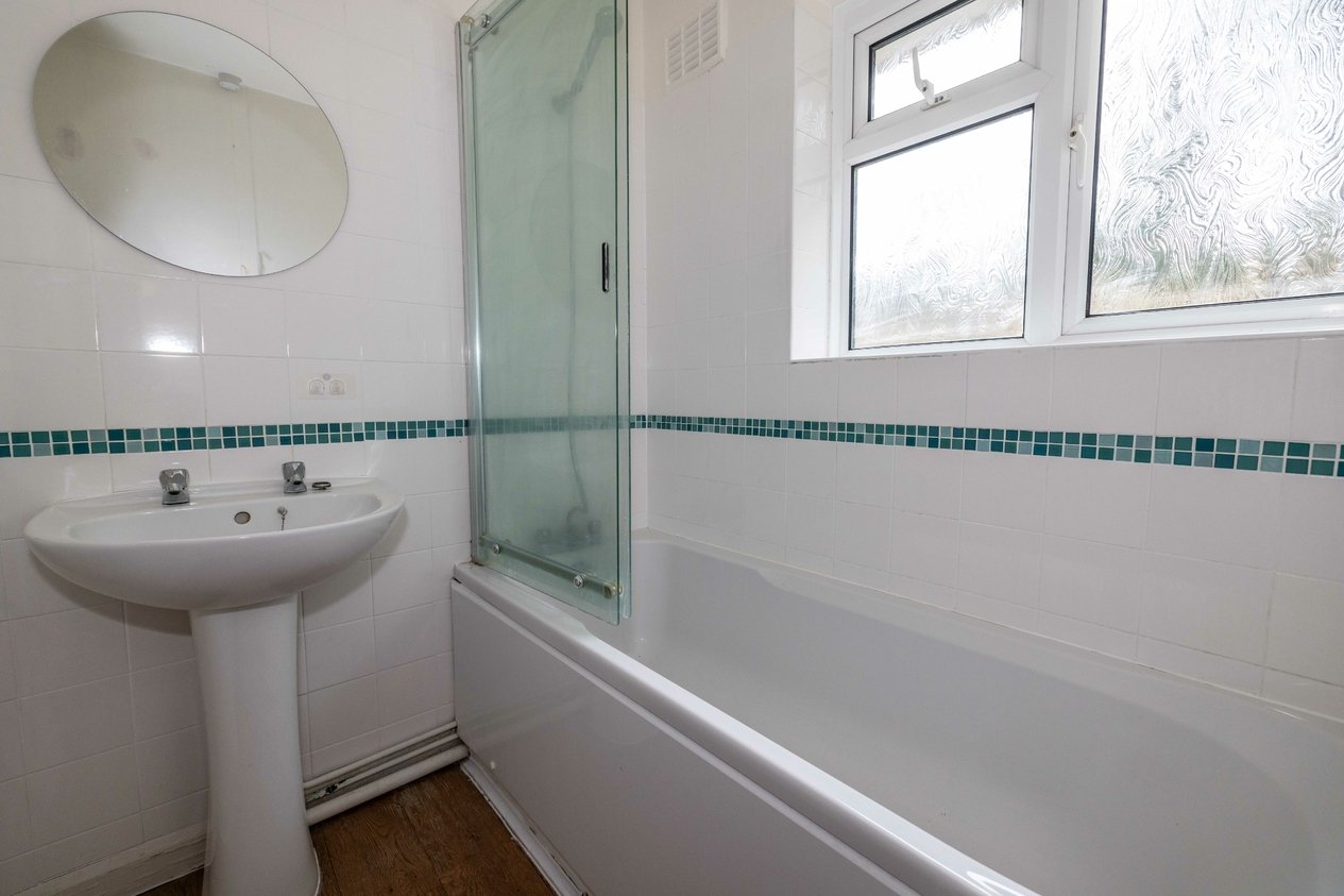 Properties Under Offer in St. Martins Close Canterbury