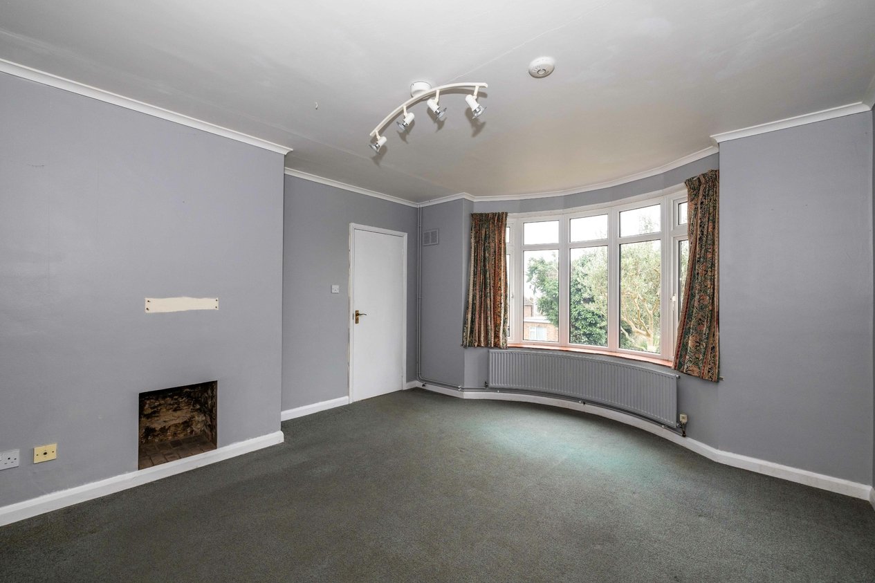Properties Under Offer in St. Martins Close Canterbury