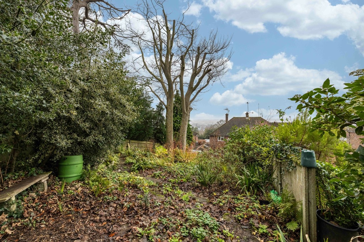 Properties Under Offer in St. Martins Close Canterbury