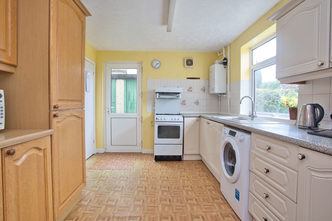 House Terraced for sale in St. Martins Road,Deal Miles & Barr
